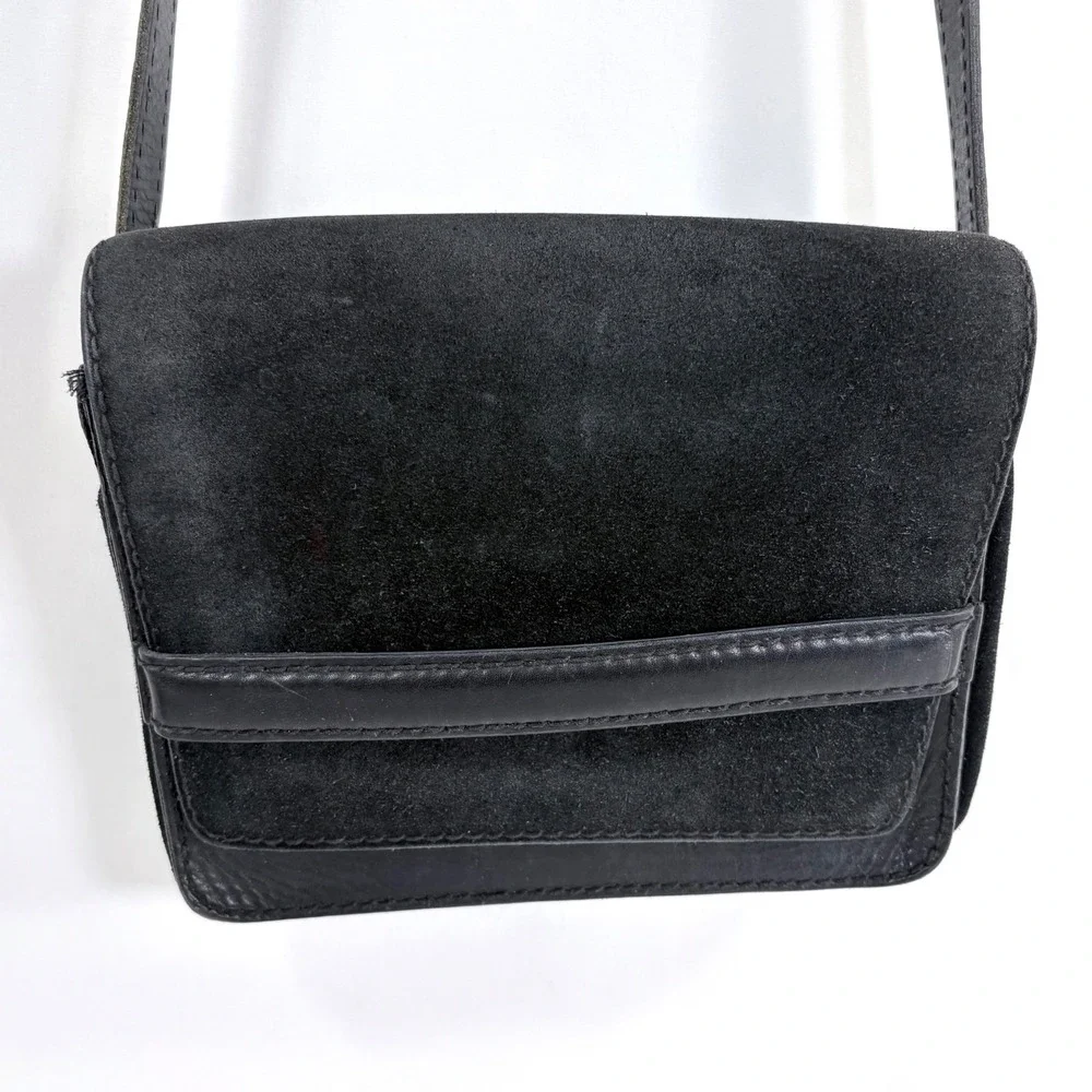 Madewell Crossbody Bag Black Suede Leather Flap‎ Small Adjustable Strap RN77388